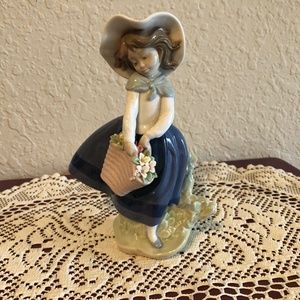 Lladró “Pretty Pickings”